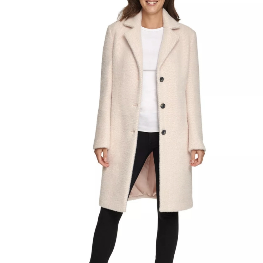 NWT DKNY Button up Walker Coat cream and pink Chevron pattern